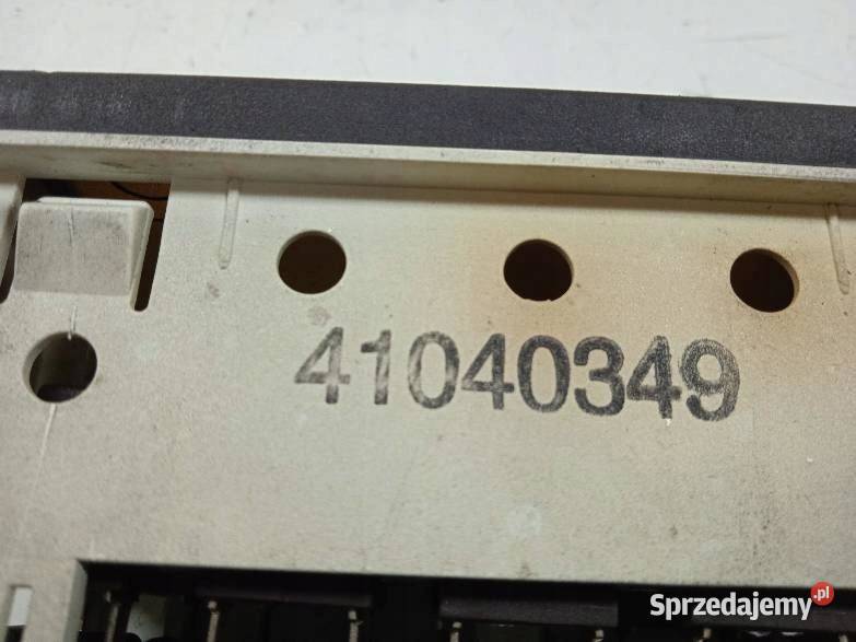 WYŚWIETLACZ PANEL WSKAŹNIKÓW 41040349 41040348 osobowe Motoryzacja sprzedam