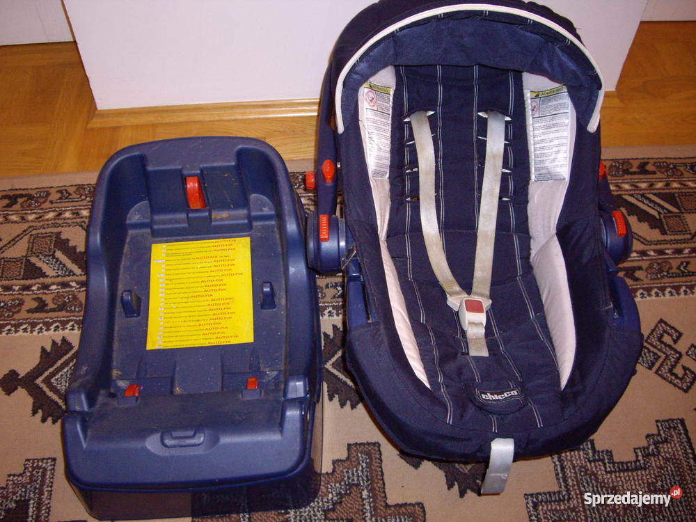 Fotelik Chicco 013 z bazą samochodową Stare Babice sprzedam