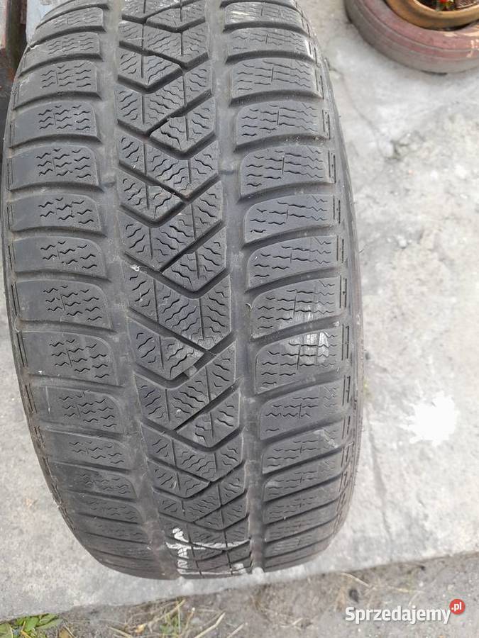 Opony zimowe pirelli 22540 r18