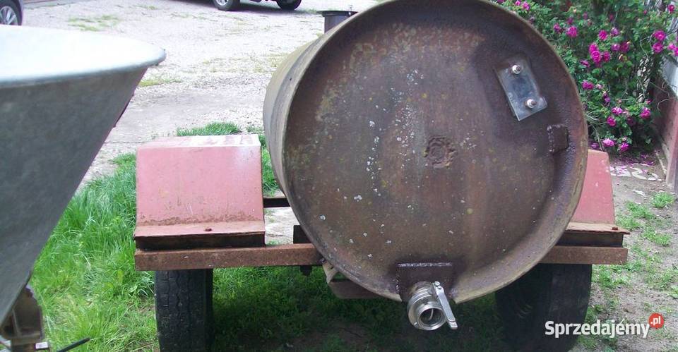 rozrzutnik obornika beczkainneczęsci nieuszkodzony Mielec
