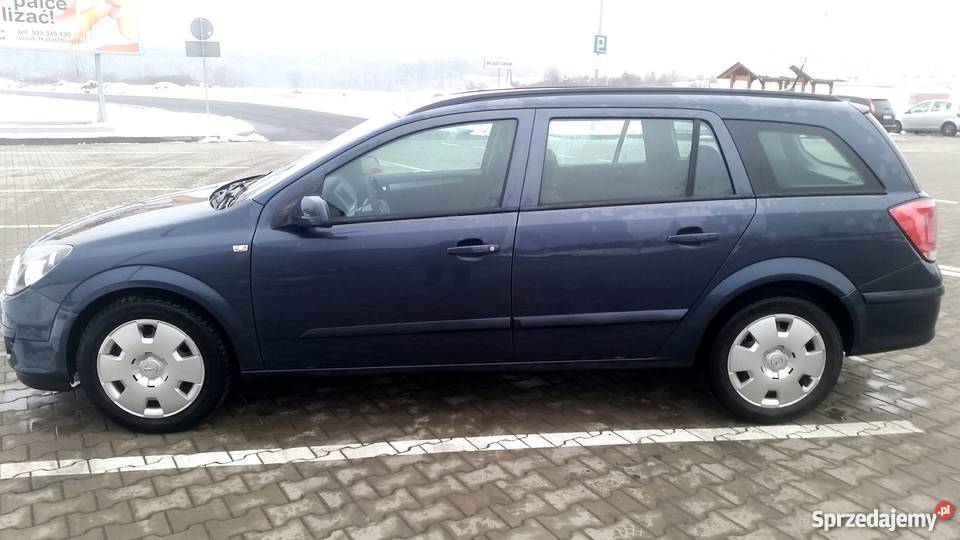 OPEL ASTRA H 19 CDTI 150 KOMBI manualna Lesko