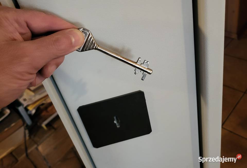 Szafa metalowa na broń Młynary