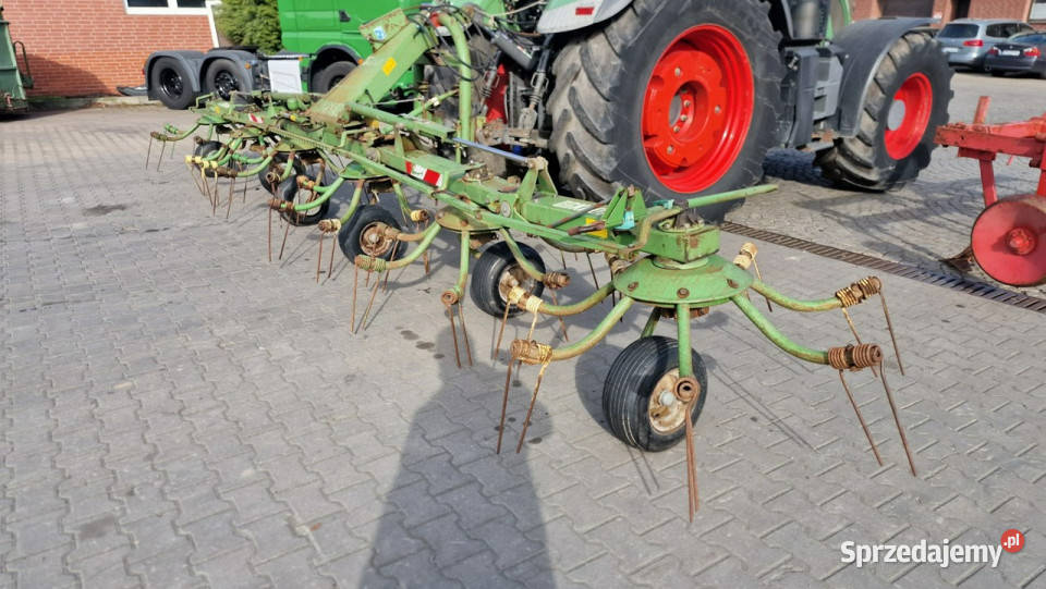 inne maszyny rolnicze inny Przetrząsarka KRONE Głogówek