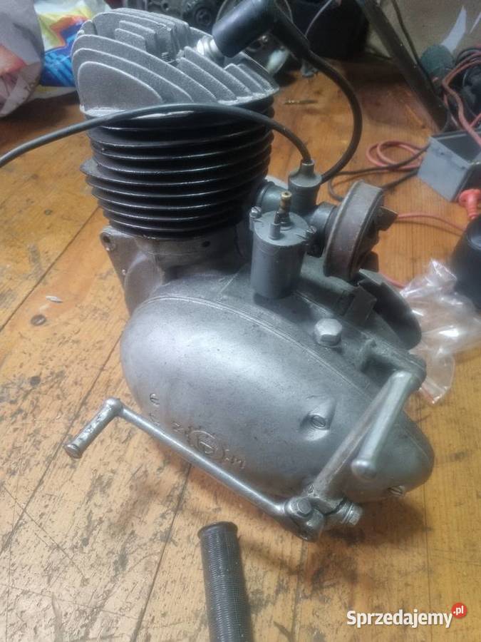 Silnik WSK g16 Krosno sprzedam