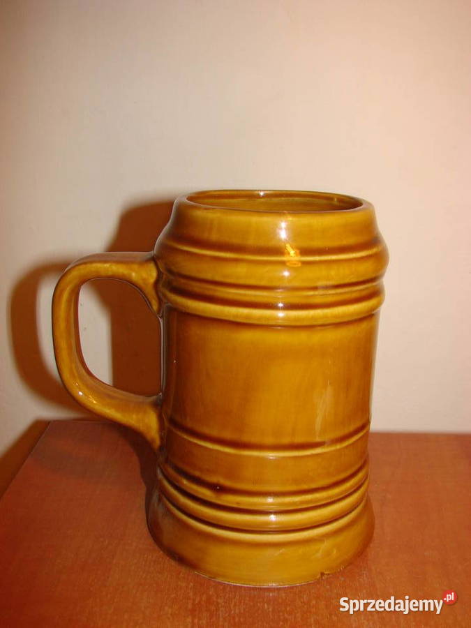 Chodzież porcelitowy kufel