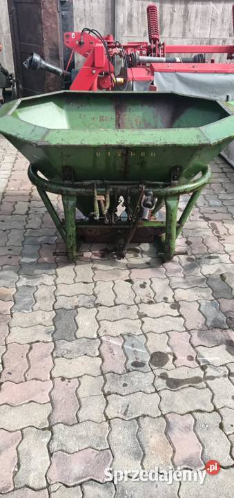 Opryskiwacz 300l12m Rozsiewacz Amazone Maszyny rolnicze Gózd