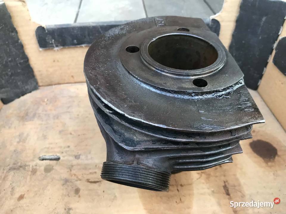 Prawy cylinder do Jawy 350 typ 354