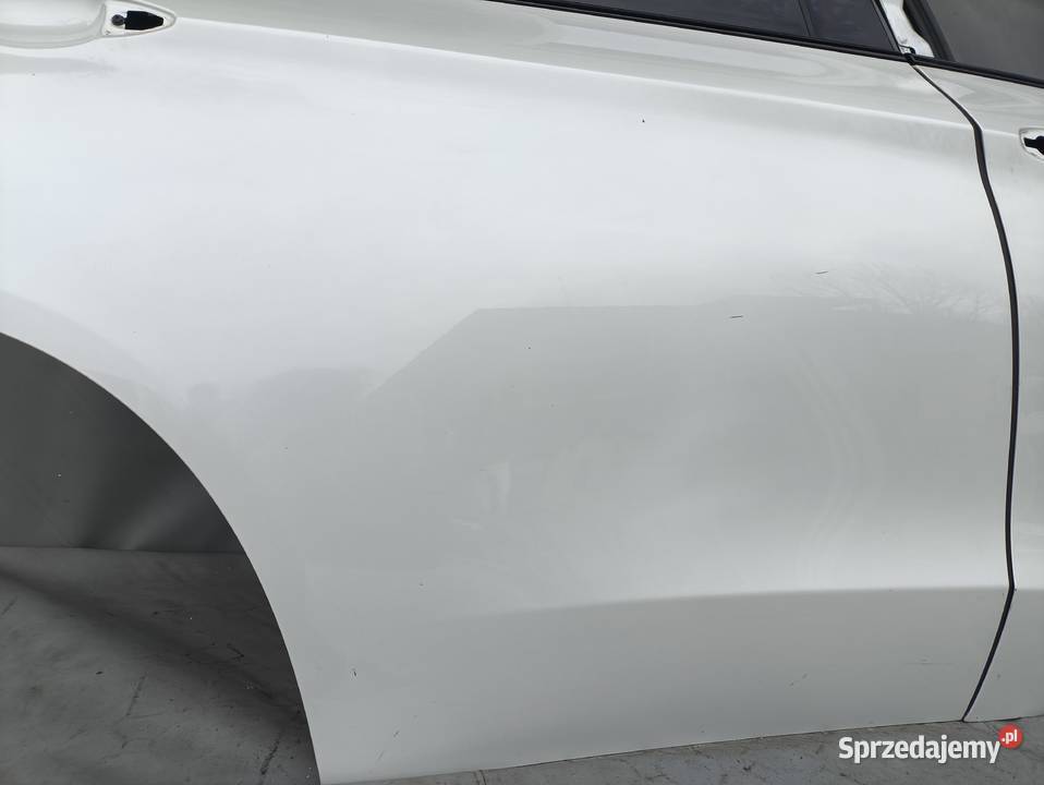 BMW X5 F15 DRZWI PRZEDNIE TYLNE PRAWE Radom