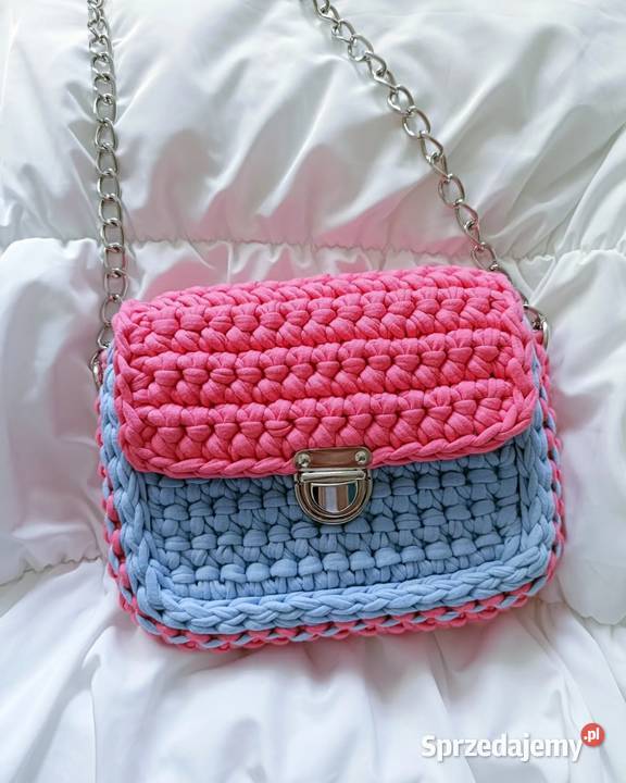 Torebka z łańcuszkiem handmade Torby i torebki Przeworsk