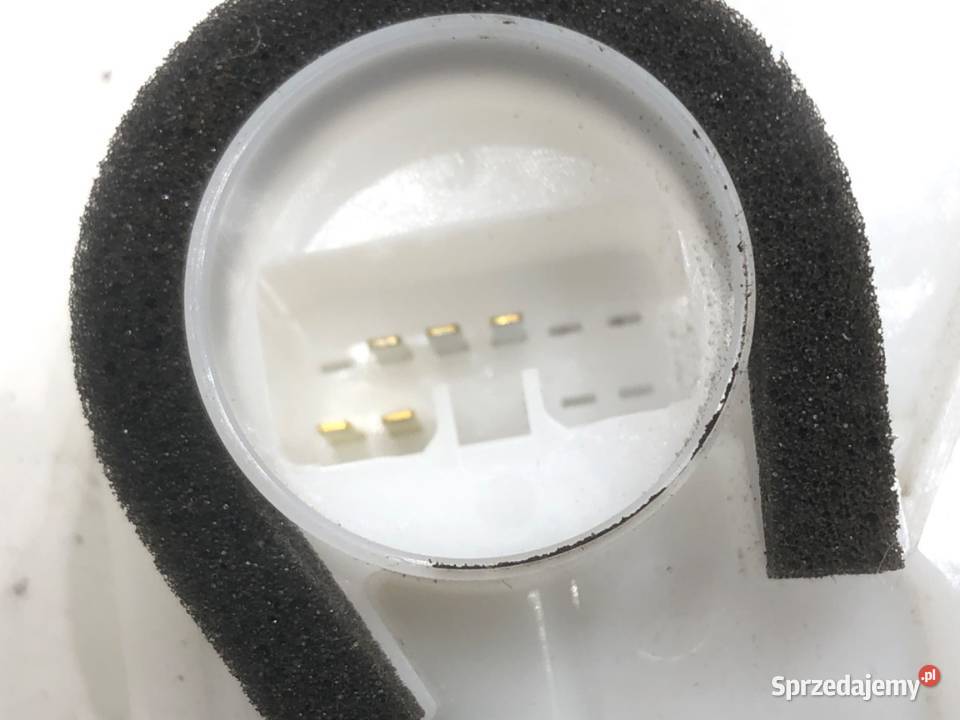 ZAMEK DRZWI PRAWY PRZÓD MITSUBISHI OUTLANDER III