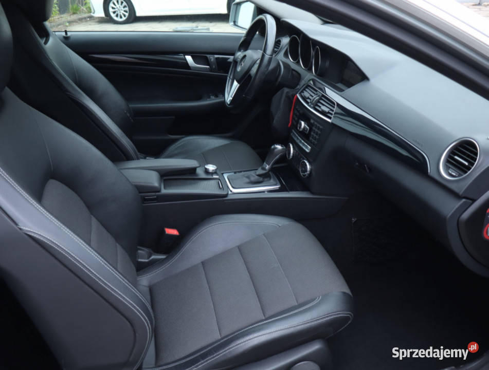 Mercedes C C 180 sprzedam