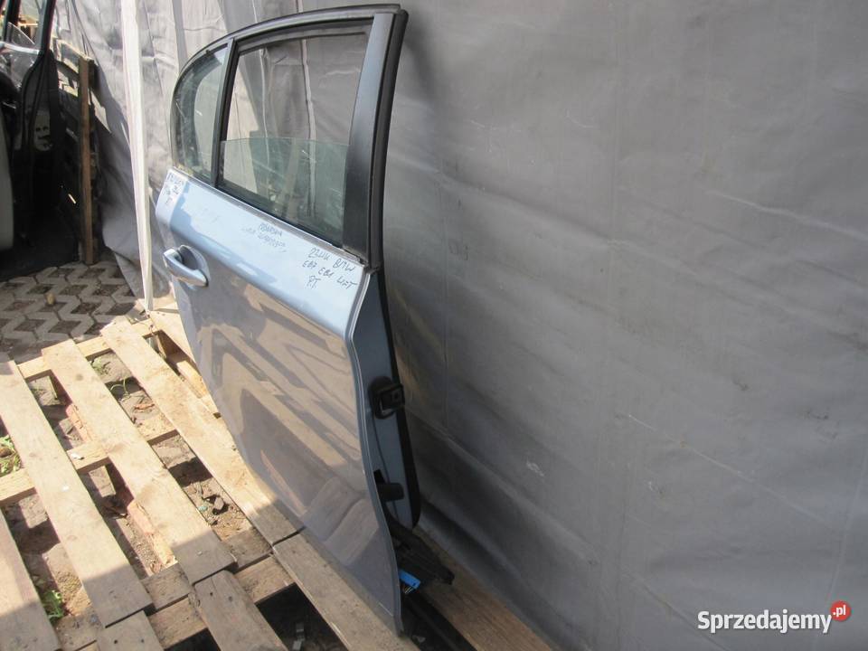 BMW E81 E87 LIFT 09r HB 5D drzwi prawe tył sprzedam