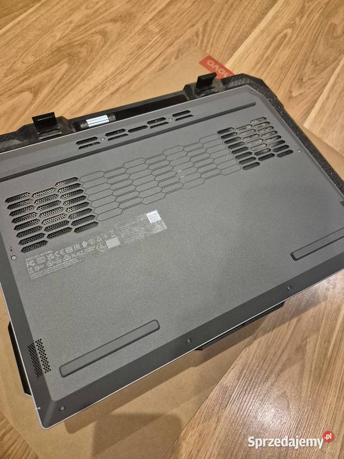 Laptop Gamingowy LENOVO LOQ15 ryzen 5 RTX3050 małopolskie Brzesko sprzedam