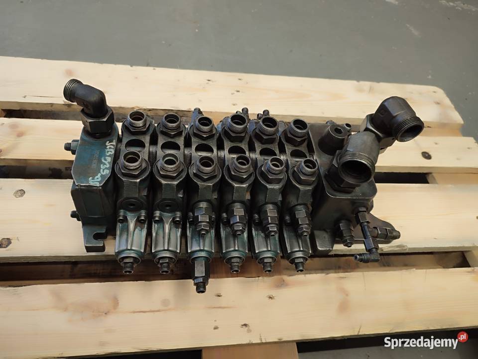 Rozdzielacz hydrauliczny 07260157 JCB 53595 sprzedam