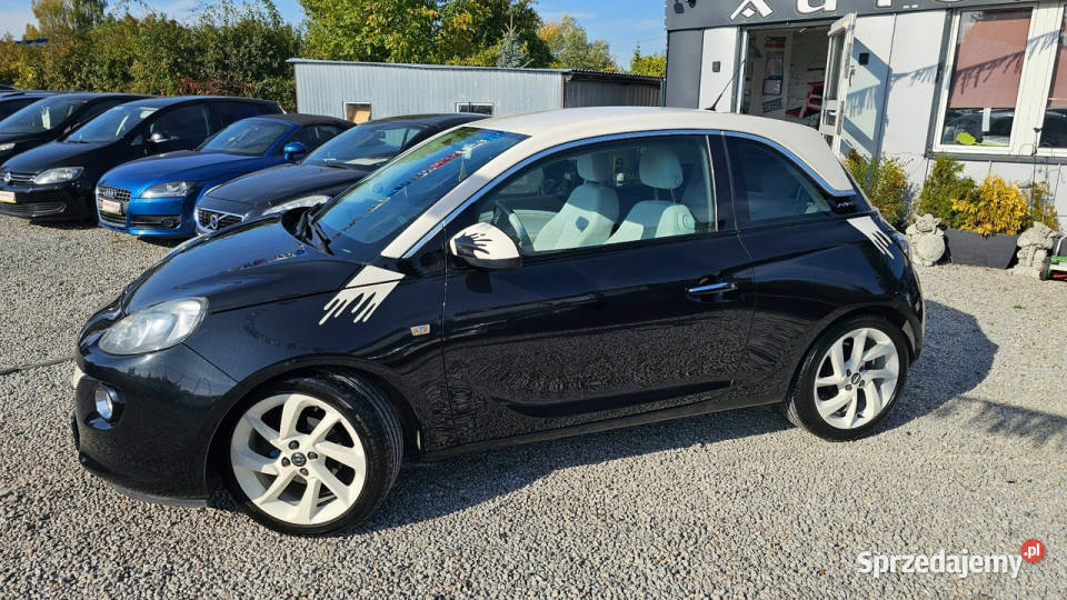 Opel Adam 14 Benzyna Zarejestrowany Śliczny 87KM Samochody osobowe Świdnica sprzedam