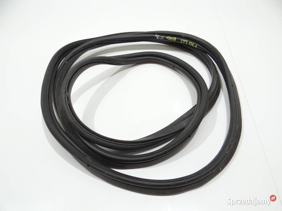 USZCZELKA KLAPY BAGAŻNIKA BMW F30 4857019 Uszczelki