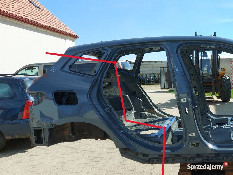 BMW U06 220d ĆWIARTKA BŁOTNIK PRAWY TYŁ SZARY