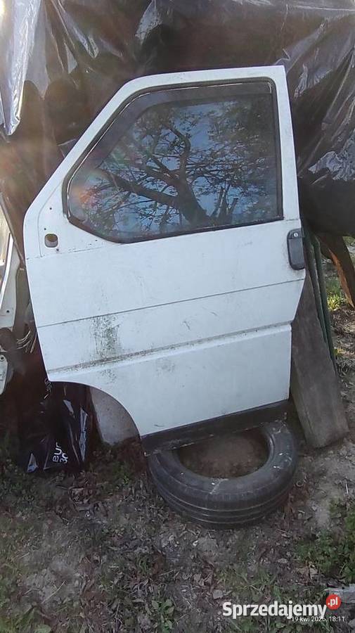 Drzwi Volkswagen Transporter T4 białe 2 sztuki