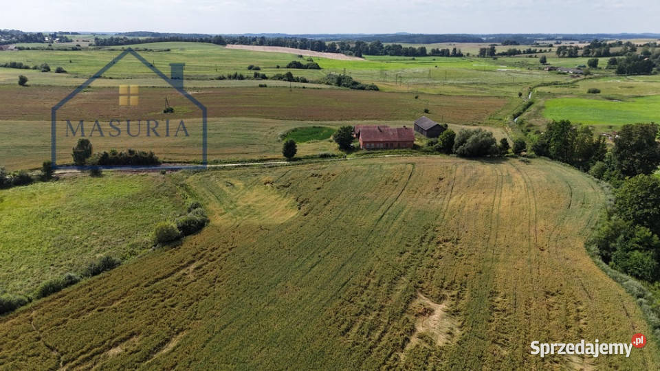 Działka rolna z zabudowaniami siedliskowymi