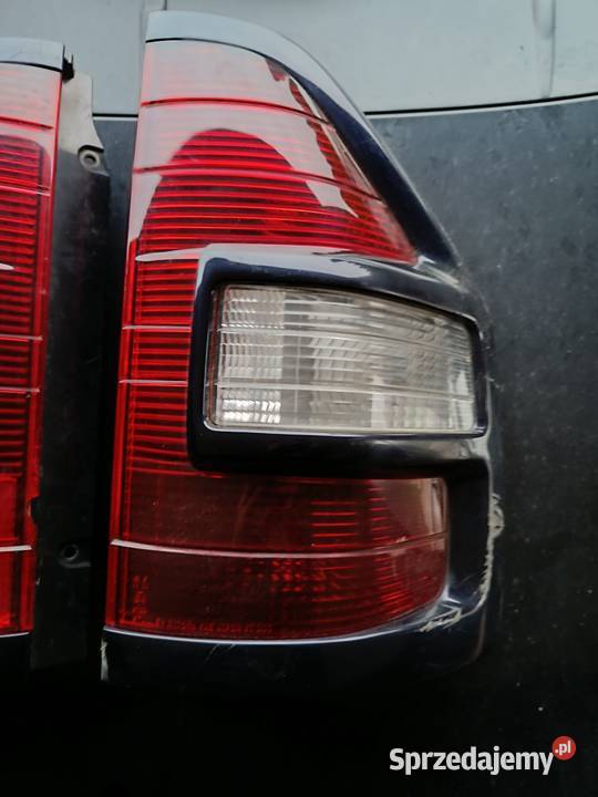 Lampa prawa lewa Mitsubishi Pajero 3 3 drzwi podkarpackie Lubzina