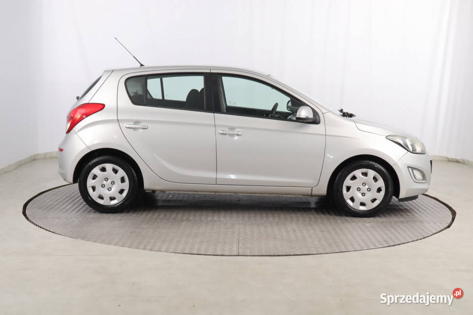 Hyundai i20 11 CRDi bluetooth Hyundai Zabrze sprzedam