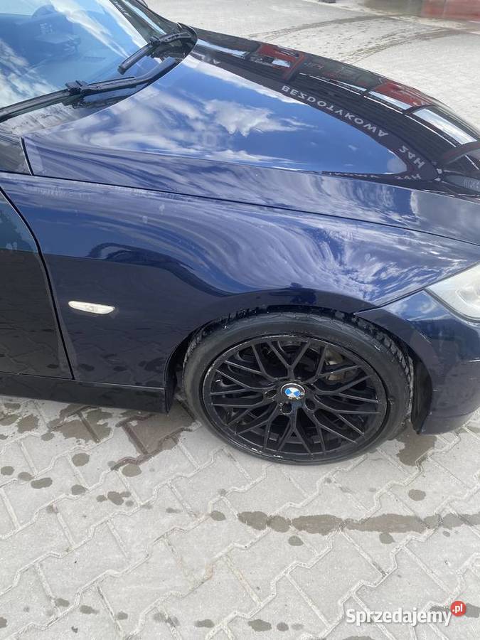 BMW E90 318i Rok produkcji 2005