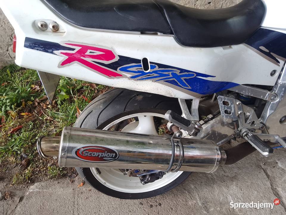 Suzuki GSXR 1100 92r w całości na części Sandomierz