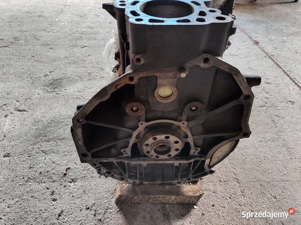 Dół silnika YD22 22 DI X trail T30 Primera