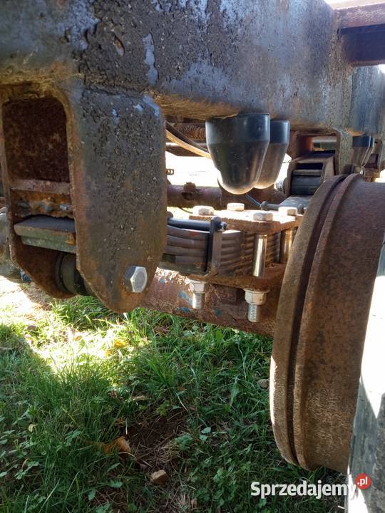 Laweta przyczepa do skrzyniopalet nieuszkodzony