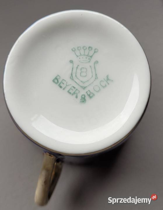 Zabytkowa neoklasyczna kobaltowa filiżanka Beyer Kraków