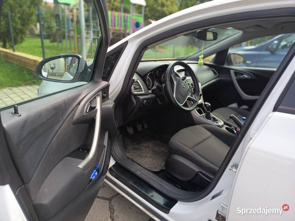 Opel Astra J 17 cdti Spalice