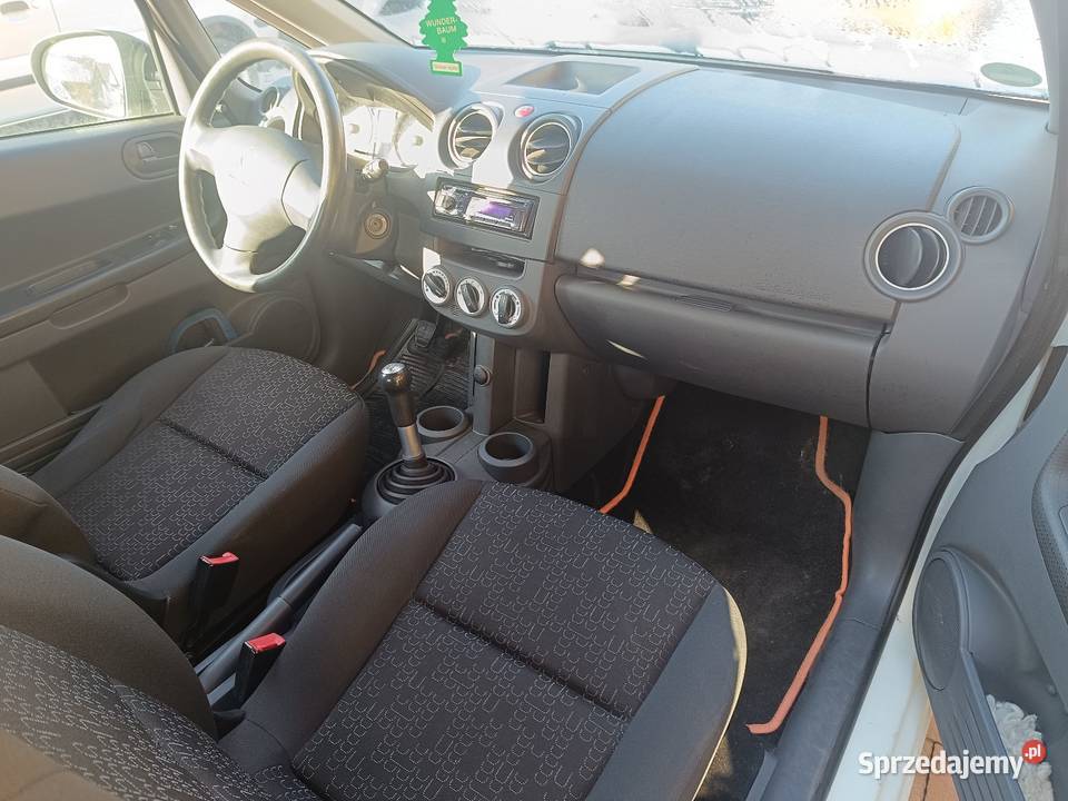 Mitsubishi Colt VI 11i 12V 75 2010 z Niemiec radio Przeworsk
