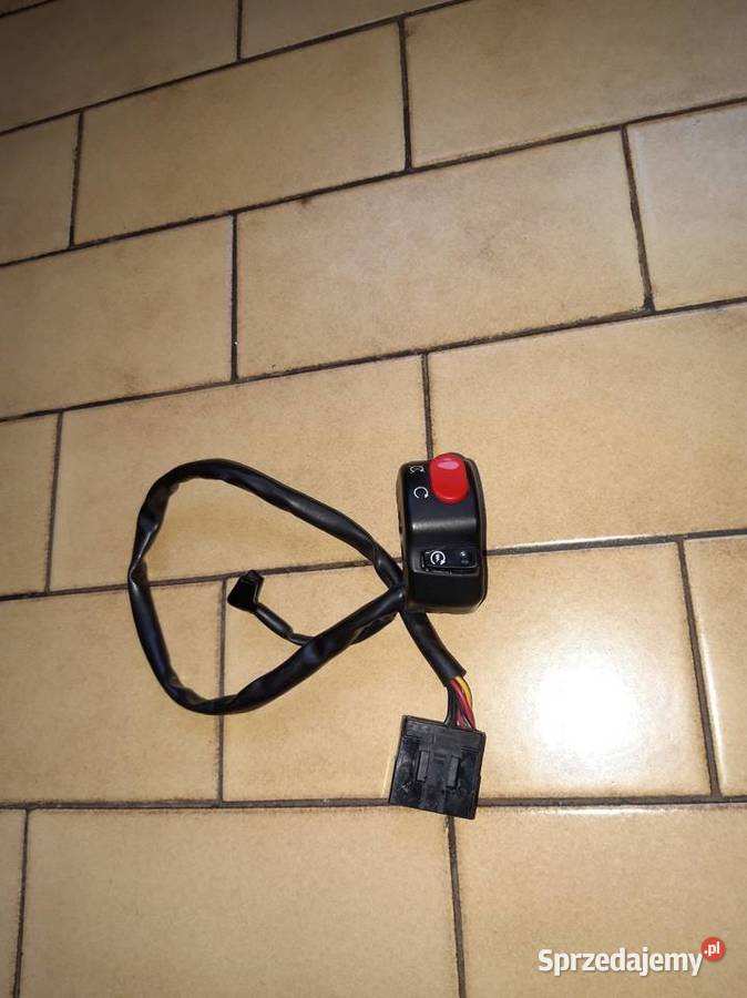 Triumph Daytona 675 przełącznik prawy