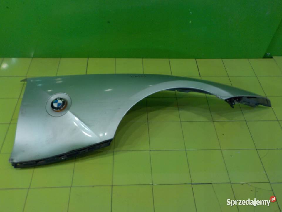 BMW Z4 E85 22 B 04r CABRIO 2D blotnik prawy osobowe Suków