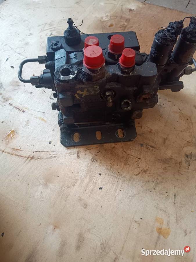 Volvo L220 zawór VOE15193451 Staszów