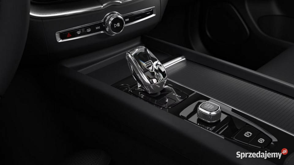 Volvo XC 60 Ultra Black Edition T8 AWD plugin kurtyny powietrzne Łódź