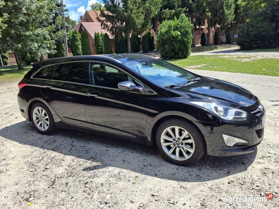 Hyundai i40 2012 Przemęt