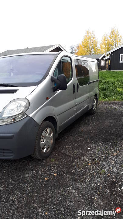 Nissan Primastar 2003rdrzwi przesuwne z obu wspomaganie kierownicy świętokrzyskie Starachowice sprzedam