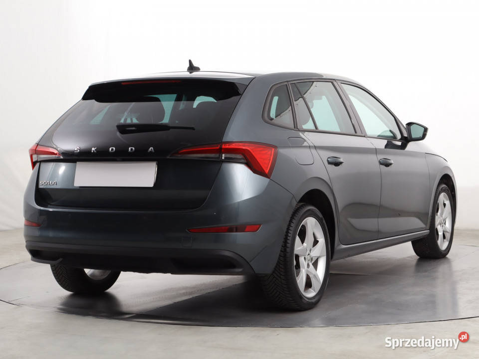 Skoda Scala 10 TSI czujnik zmierzchu