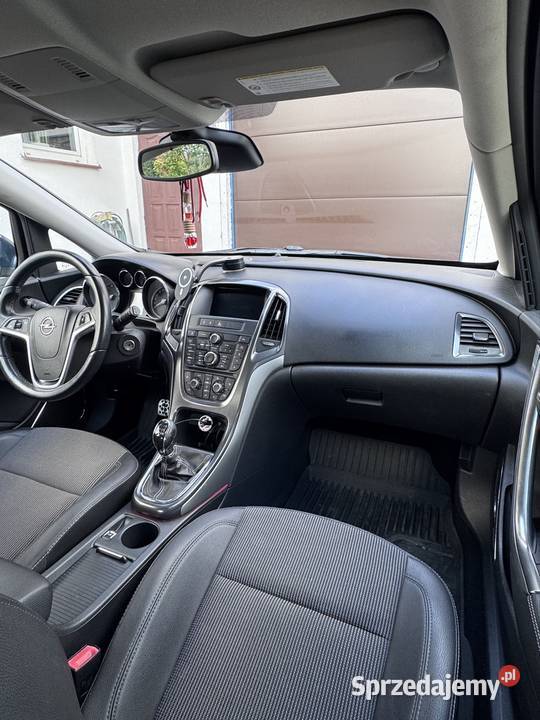 Opel astra j 14 turbo LPG gniazdo USB Międzyrzec Podlaski sprzedam