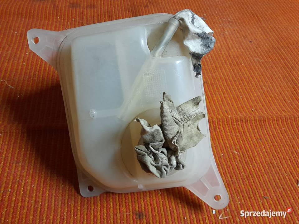 Zbiornik wyrównawczy Audi 80 Części samochodowe Karpacz