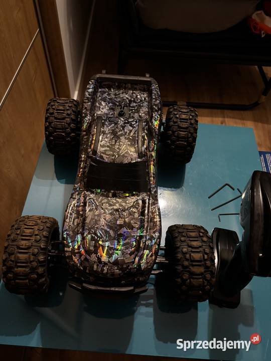 Traxxas hoss Pozostałe Naglady