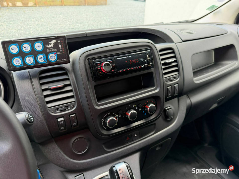 ambulansy Renault Trafic Renault Trafic 2022 146KM Gostyń