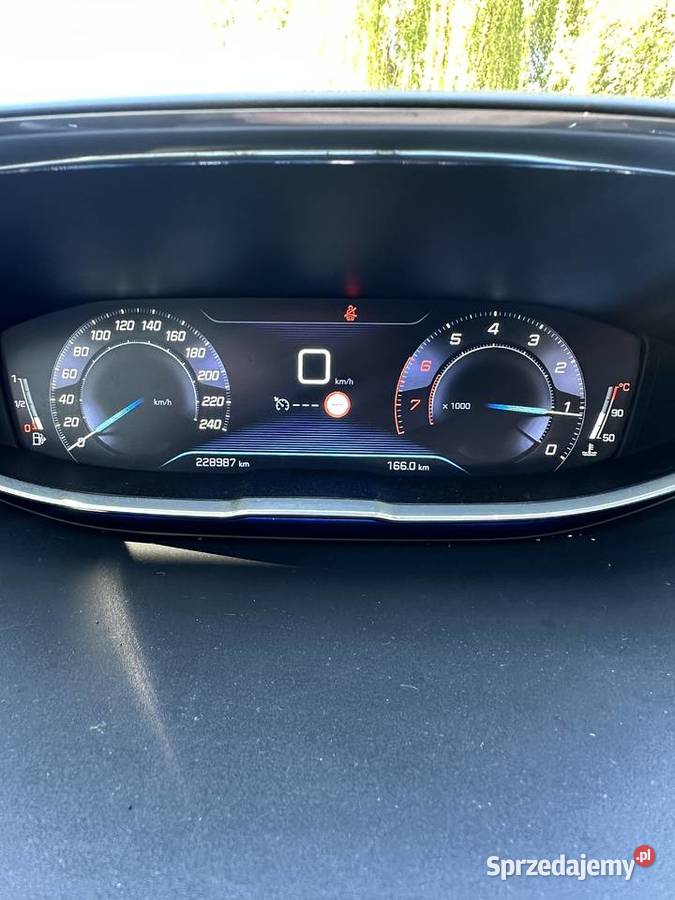 Peugeot 3008 2017 Benzyna 12 130KM dolnośląskie Lubań