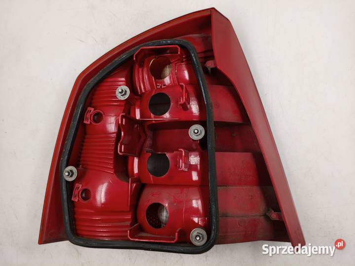 Lampa Prawy Tył Tylna Prawa Skoda Octavia II Wyszków