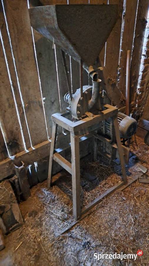 Śrutownik do zboża z czasów PRL Rzeszów