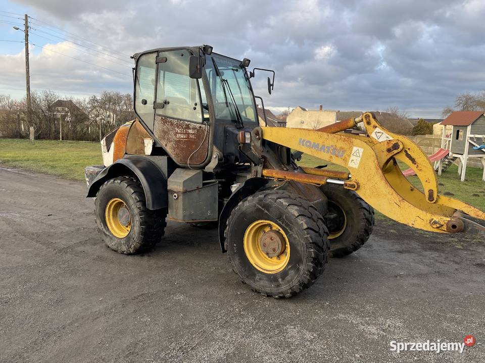 ŁADOWARKA KOŁOWA KOMATSU WA 100 Opole