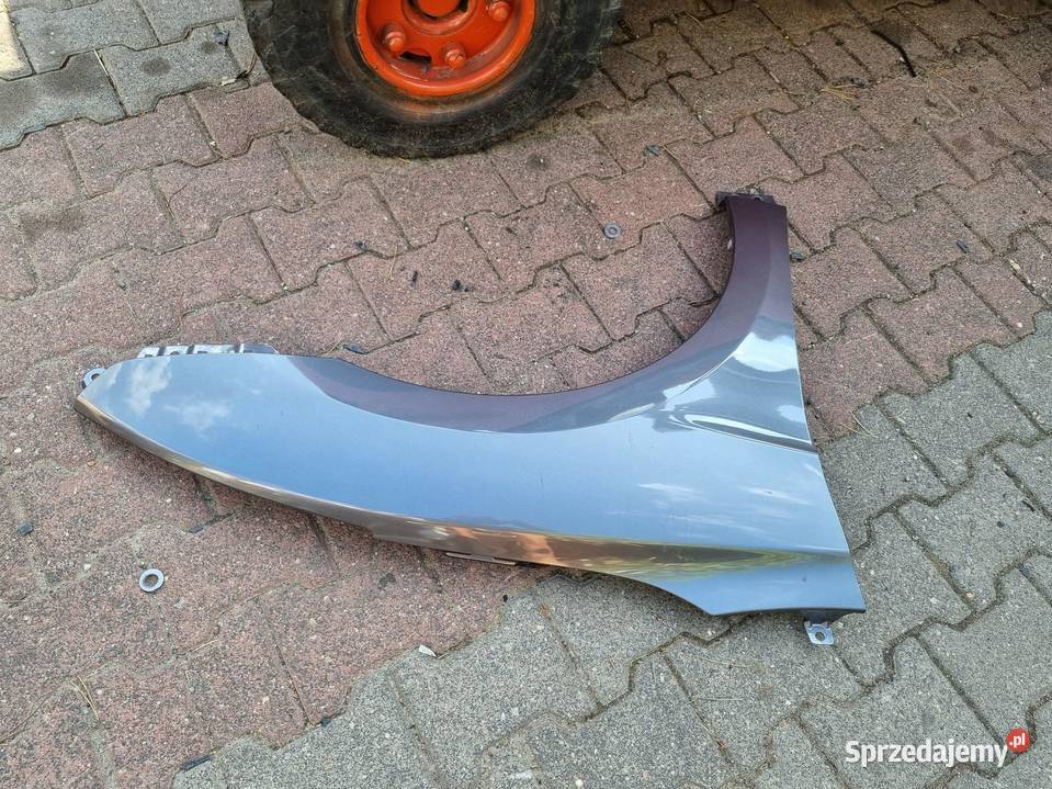 BŁOTNIK PRAWY PRZÓD HYUNDAI i40 BŁOTNIK PRAWY osobowe