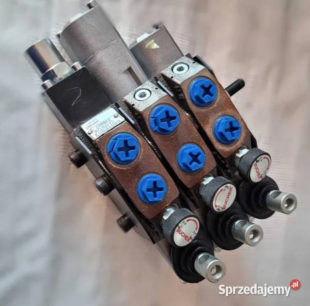 Rozdzielacz zewnętrzny hydrauliki FARMTRAC 680 Wyszków