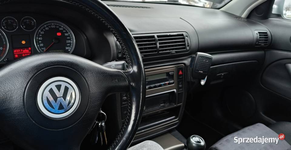 Passat B5 fl 19 TDI 130 96 KW bezwypadkowy manualna Tomaszów Lubelski